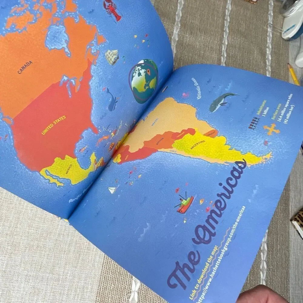 Maps of the World an Illustrated children’s atlas of adventure, couture and disc